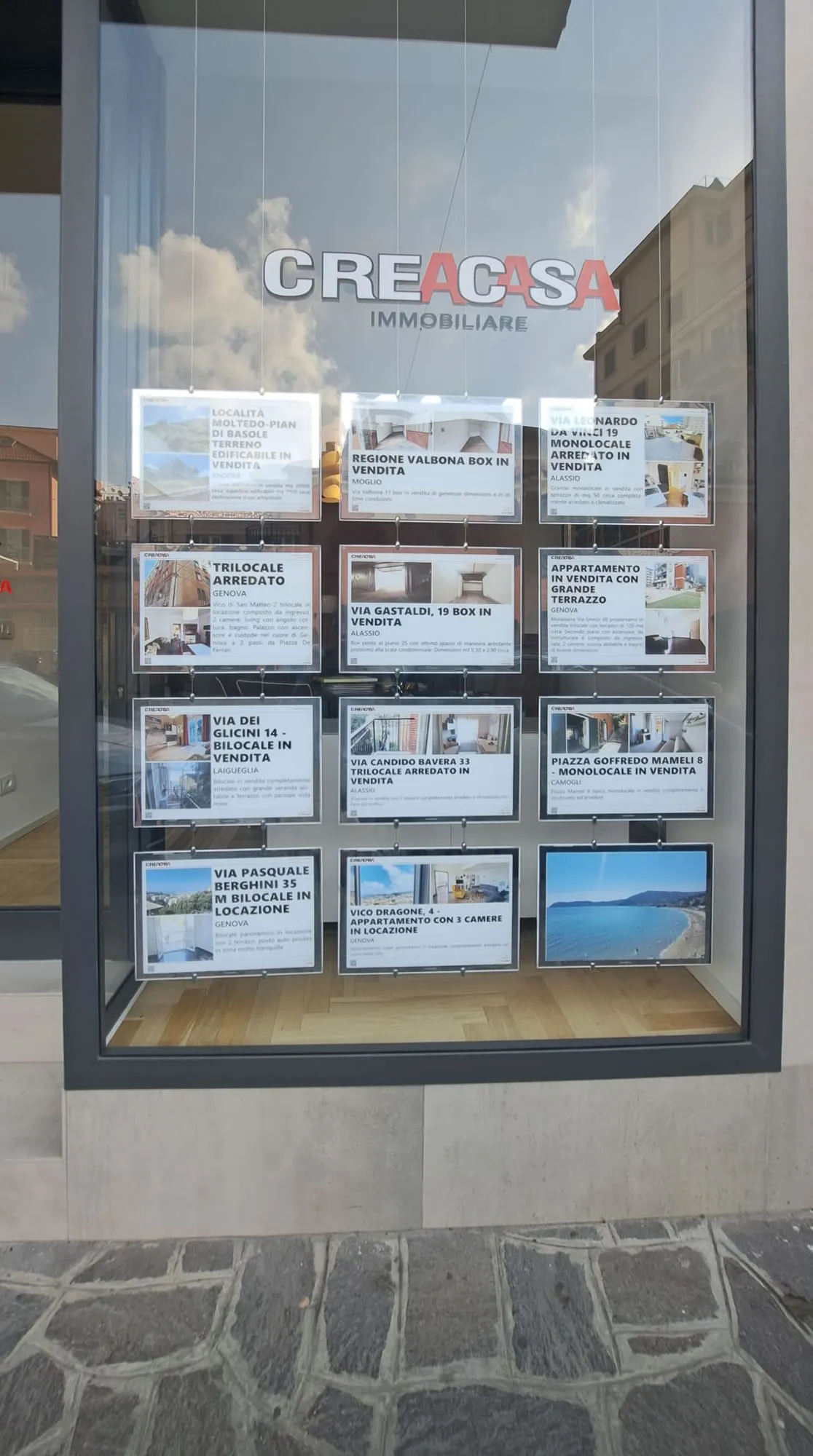Interno agenzia Creacasa Immobiliare